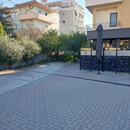 Bakri Kati 2 מלון *